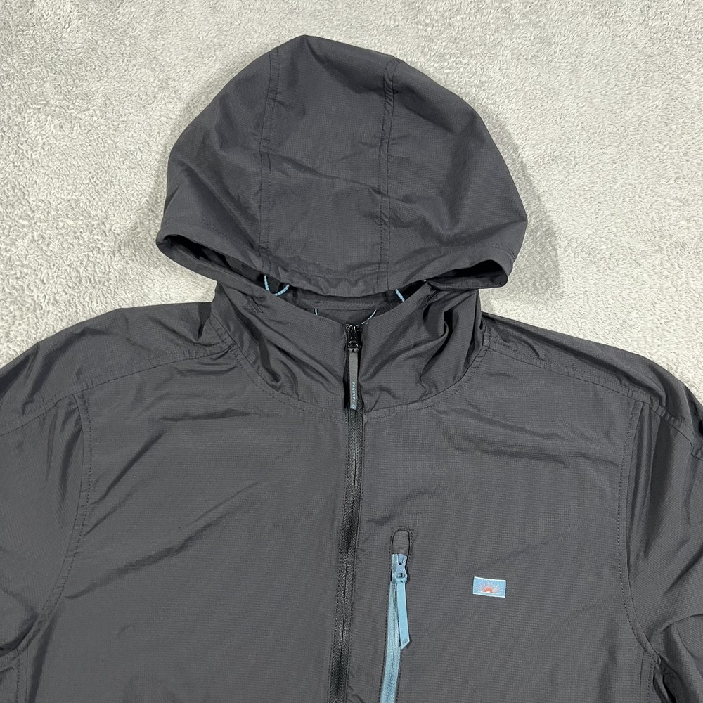 Faherty Men's Black Windbreaker with Light Blue Accents - Picture 2 of 13